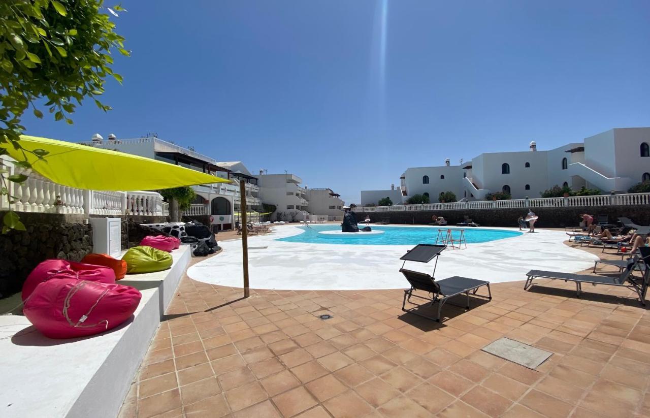 Enigma Lägenhet Costa Teguise Exteriör bild