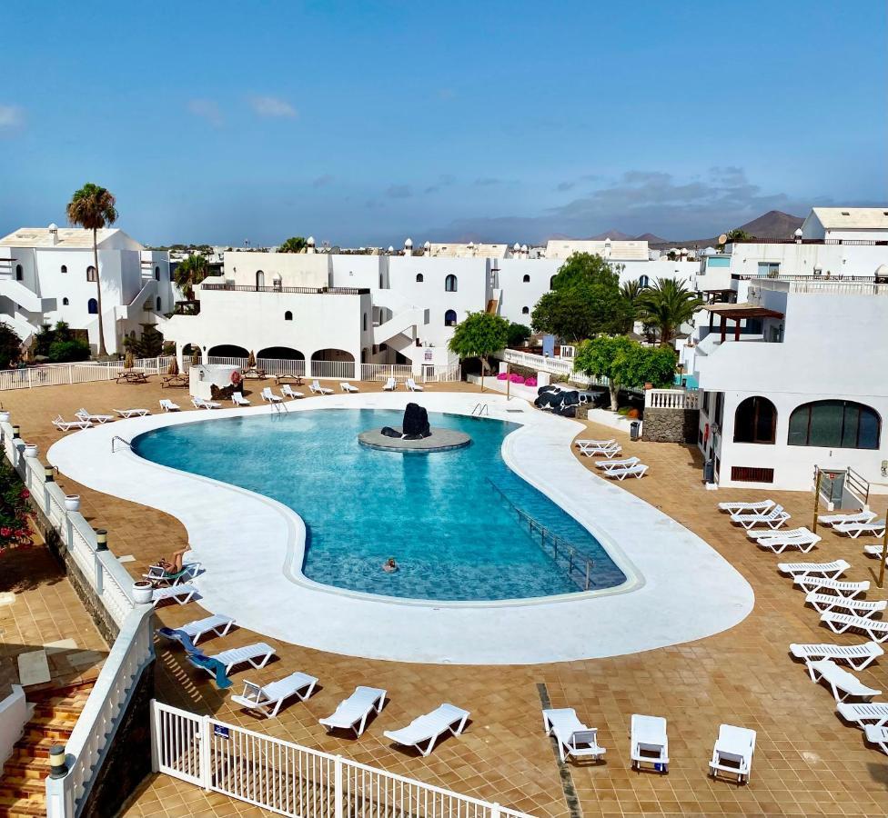 Enigma Lägenhet Costa Teguise Exteriör bild