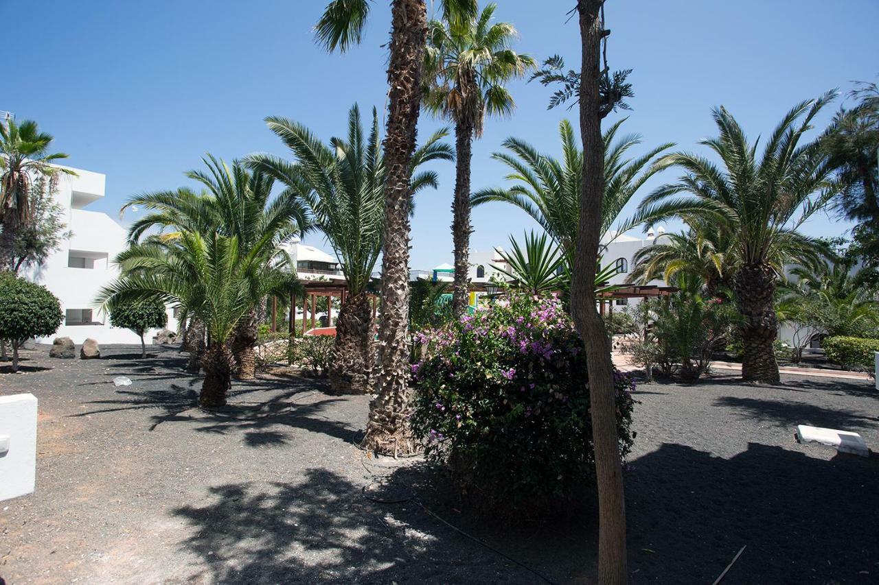 Enigma Lägenhet Costa Teguise Exteriör bild